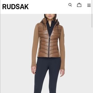 Light weight winter jacket. Brown.